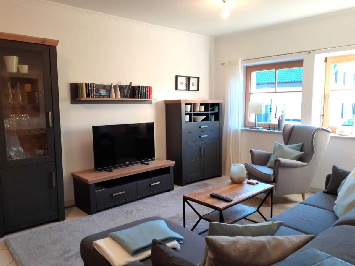Holiday Flat With Idyllic Garden In داون المظهر الخارجي الصورة