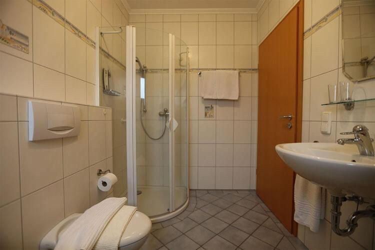 Holiday Flat With Idyllic Garden In داون المظهر الخارجي الصورة