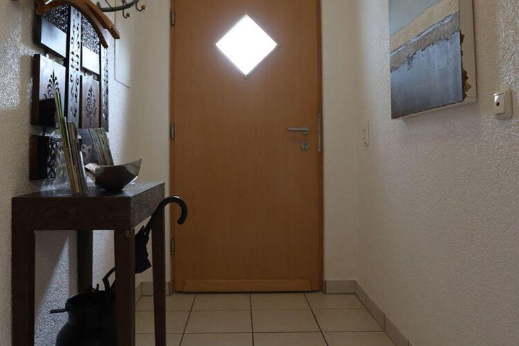 Holiday Flat With Idyllic Garden In داون المظهر الخارجي الصورة