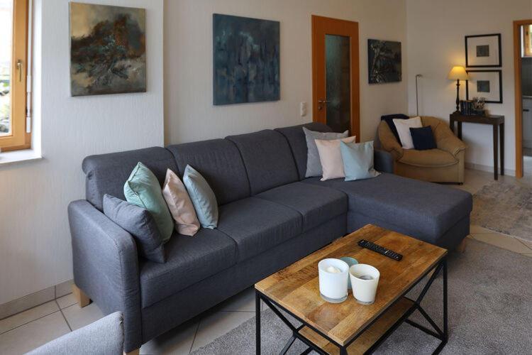 Holiday Flat With Idyllic Garden In داون المظهر الخارجي الصورة